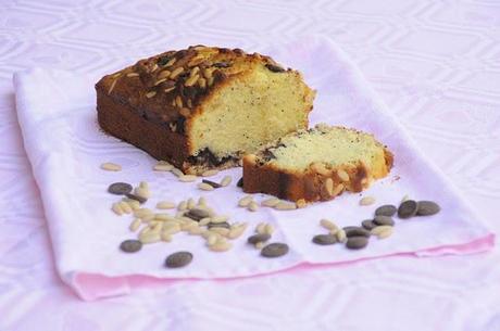 Plumcake pinoli e cioccolato