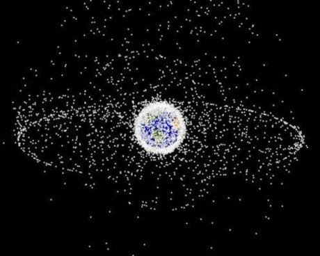 Scampato pericolo per l’Italia e l’Europa, il satellite NASA rientra in Canada