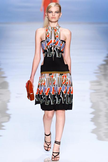 etro-donna-primavera-2012-07