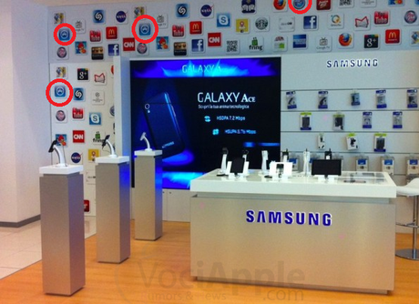 Loghi apple nello store samsung!