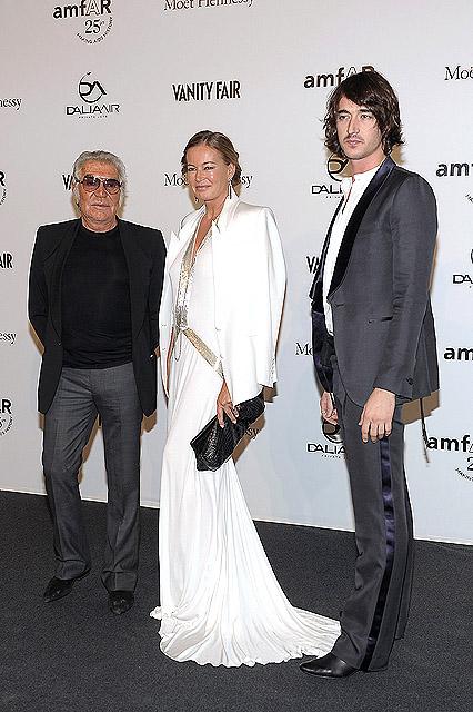 robert-eva-cavalli-amfar-milano-201