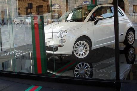 A fashion experience with 500c by Gucci.