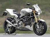 Ducati Monster 1100 Riding House