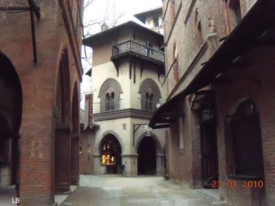 PARCO  E  CASTELLO  DEL  VALENTINO,  IN  TORINO