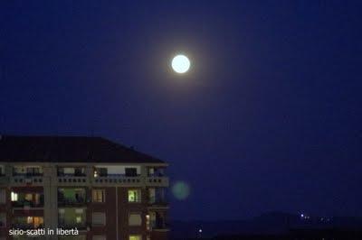 NOTTE  DI  LUNA  PIENA