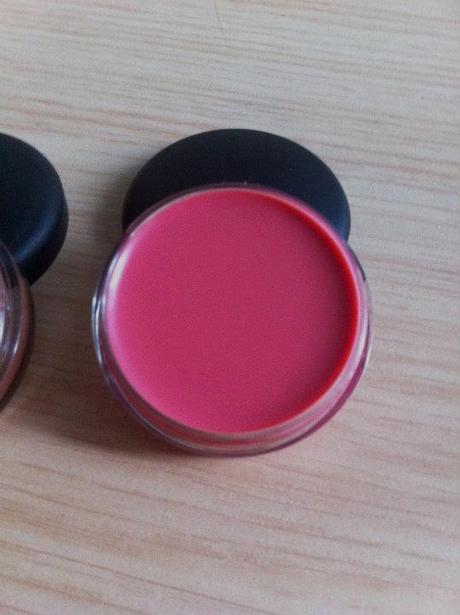 M.A.C. Cosmetics : Tinted Lip Conditioner SPF 15