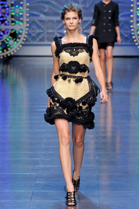 dolce-gabbana-donna-primavera-2012-05