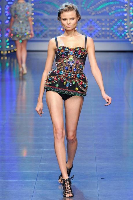 dolce-gabbana-donna-primavera-2012-01