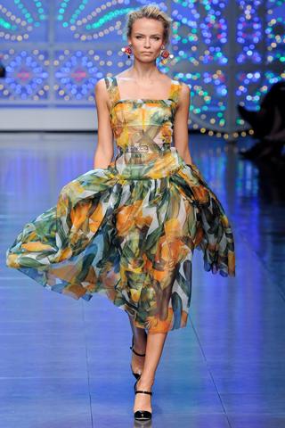 Milano Moda Donna: Dolce & Gabbana P/E 2012