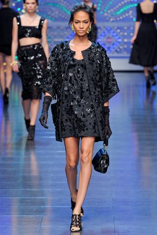 Milano Moda Donna: Dolce & Gabbana P/E 2012