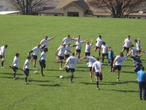 Uenuku – I ragazzi del mondiale placcano il doping con una t-shirt