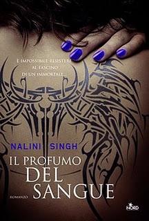 NALINI SINGH , pluripremiata autrice  di urban fantasy/ paranormal romance per adulti