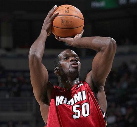 Boston rifirma Kriptonate, gli Heat Joel Anthony