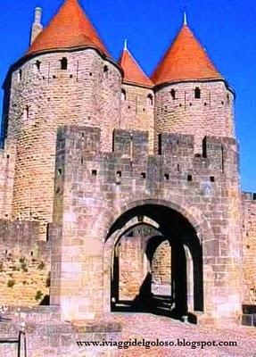 CARCASSONNE