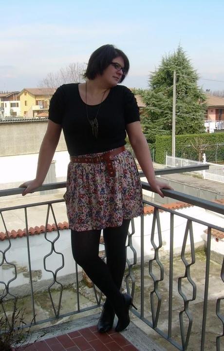 Flowers bomb: a colour splash from the italian fashion bloggers. Get ready, spring is on its way! Image and video hosting by TinyPic