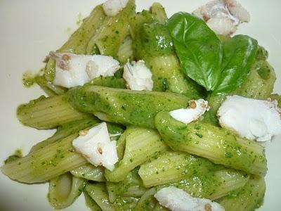 Pennette ruvide alla crema di zucchine e bocconcini di nasello