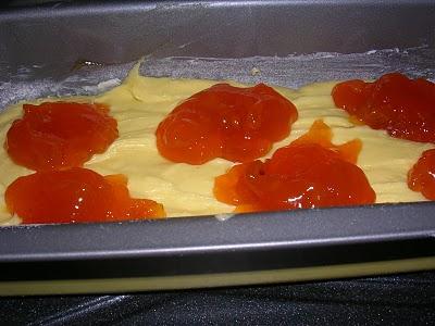 Torta morbida con marmellata