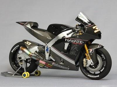 Hayate ZX-RR Ninja Melandri 2009