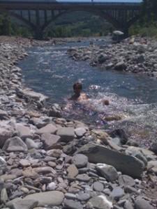 Stessa spiaggia stesso fiume