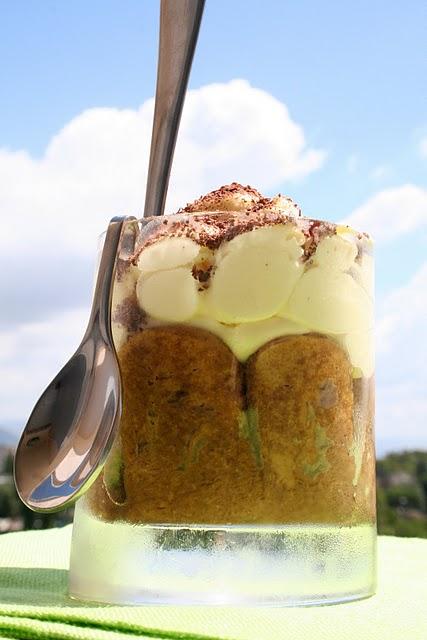 Tiramisù e cieli blù