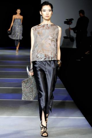 Milano Moda Donna: Giorgio Armani P/E 2012