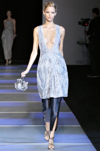 Milano Moda Donna: Giorgio Armani P/E 2012