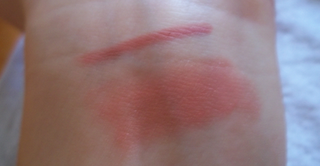 Review&Swatch; Essence: Nude Coral + Coralize Me!
