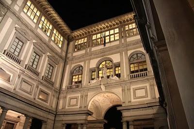 notte agli Uffizi