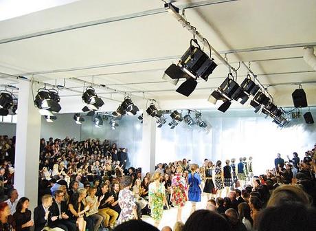 Atmosphere @ Marni S/S 2012 fashionshow