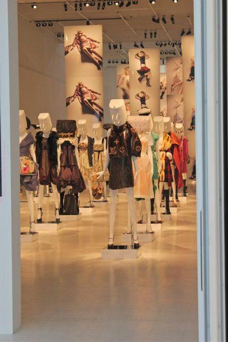 Louis Vuitton: the art of fashion, alla Triennale di Milano fino al 9 ottobre