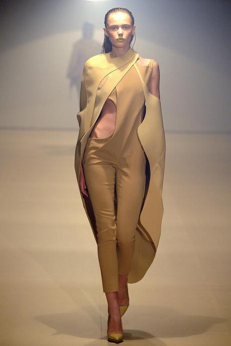 mugler-primavera-2012-08