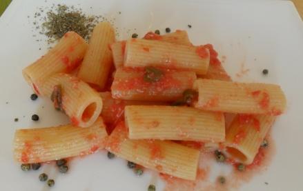 pasta-al-pomodoro-crudo