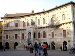 Fermo - Palazzo dei priori