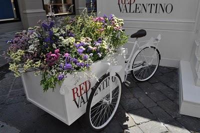 RED Valentino pop up store