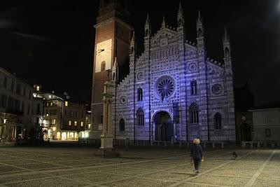 calda notte d'autunno a Monza