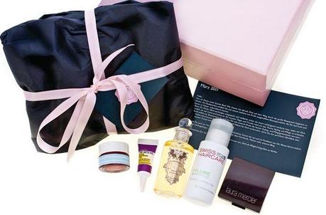 E' in arrivo GlossyBox - Il cofanetto dei desideri!!!