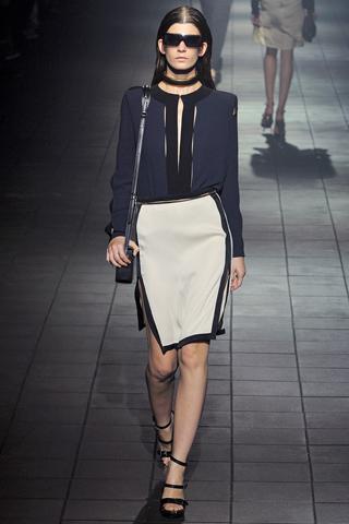 Paris Fashion Week: Lanvin P/E 2012