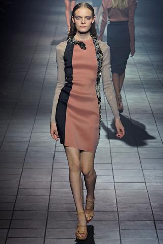 Paris Fashion Week: Lanvin P/E 2012