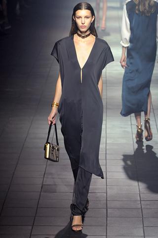 Paris Fashion Week: Lanvin P/E 2012