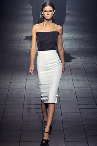 Paris Fashion Week: Lanvin P/E 2012