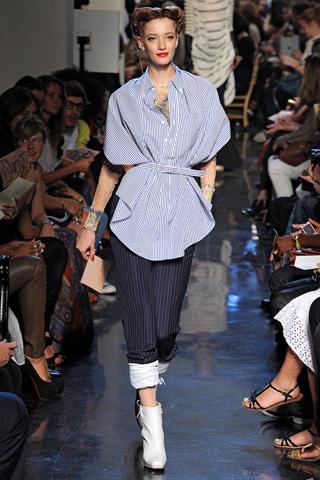 Paris Fashion Week: Jean Paul Gaultier P/E 2012