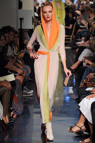 Paris Fashion Week: Jean Paul Gaultier P/E 2012