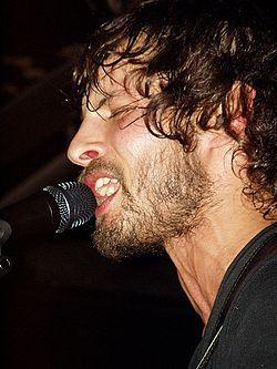 http://upload.wikimedia.org/wikipedia/commons/thumb/7/71/Sam_Roberts_-_Close-up.jpg/250px-Sam_Roberts_-_Close-up.jpg