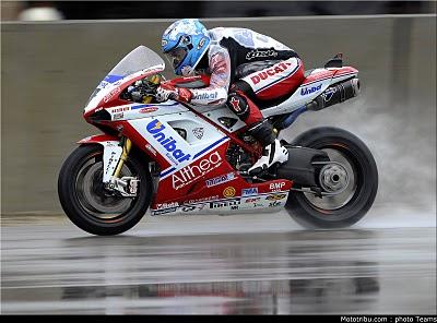 Carlos Checa World Champion SBK 2011