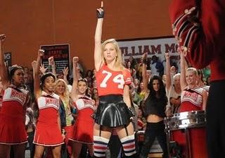 GLEE S03E03 - RUN THE WORLD GIRLS