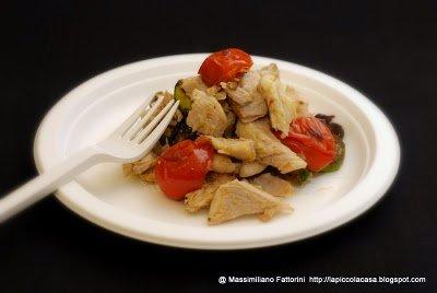 Chicken salad: Insalata di pollo con verdure grigliate e croccante di sedano