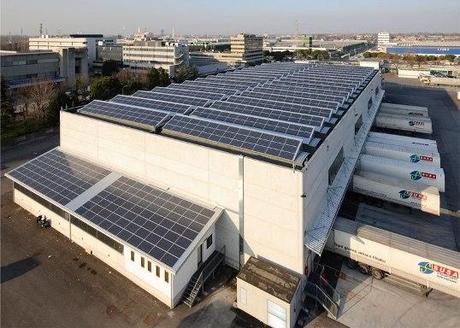 Interporto_Padova_tetto_fotovoltaico