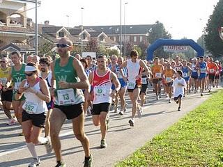 UNHAPPY RUNNER (9^ maratonina  dell' Abate Guglielmo, Volpiano)