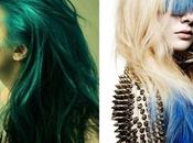 Moda donna 2011 2012, capelli, tinta, colore, scarpe, ciondoli, orecchini, style