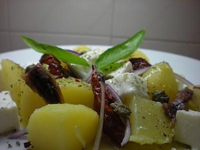 Insalata ricca di fine estate